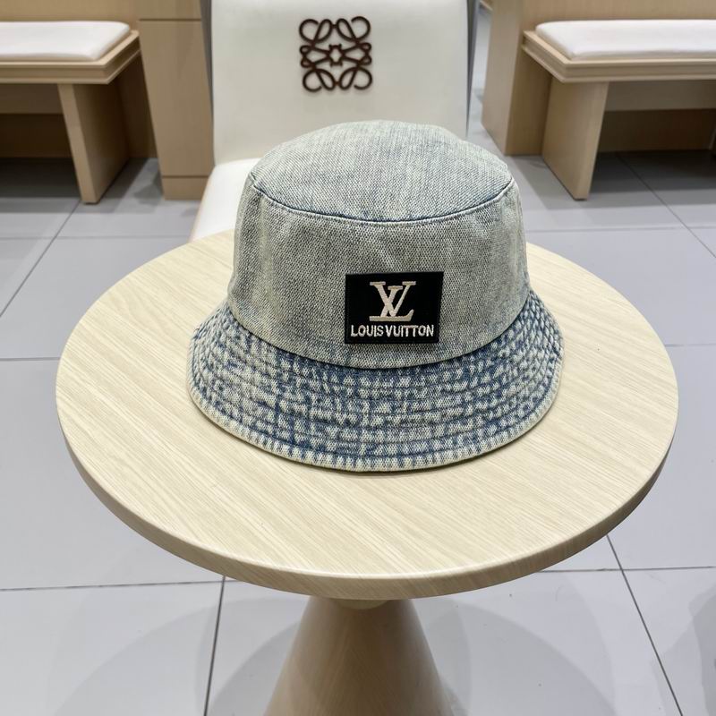 LV hat (41)