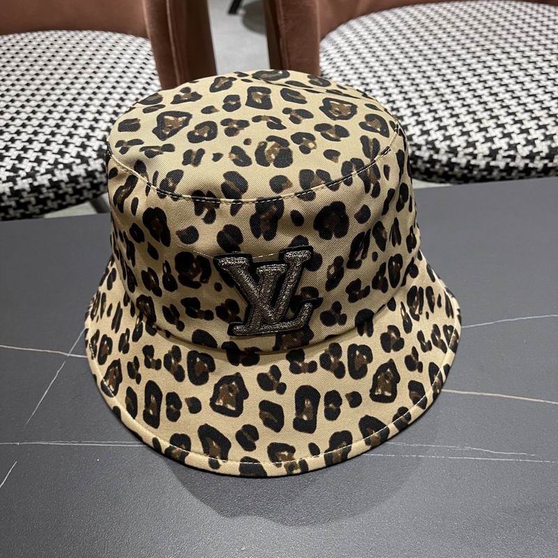 LV hat (413)