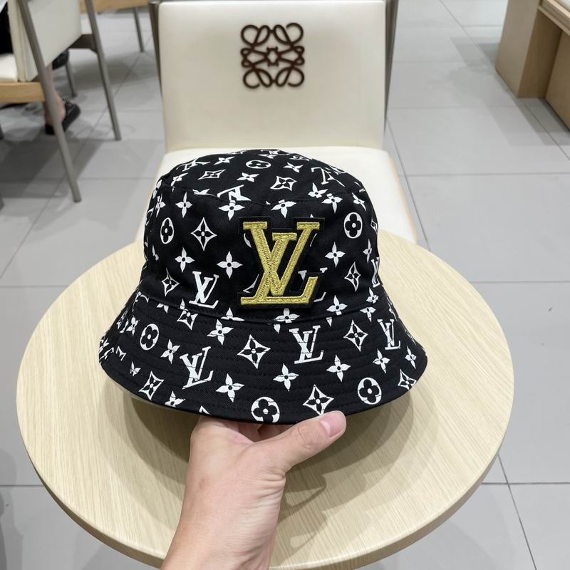 LV hat (417)