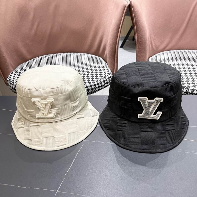 LV hat (420)
