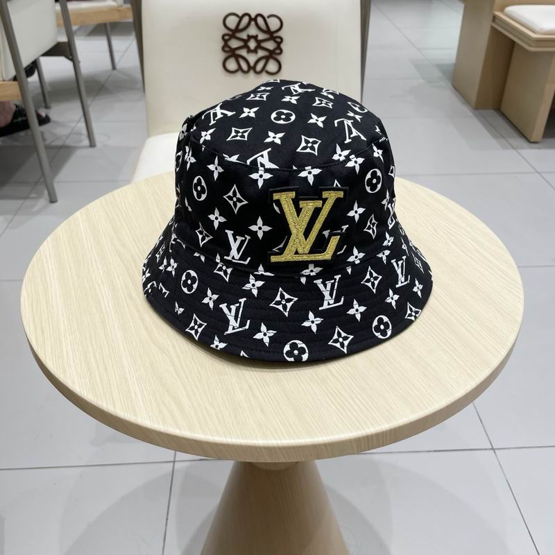 LV hat (424)