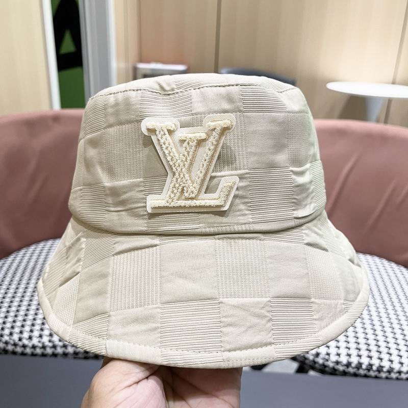 LV hat (428)