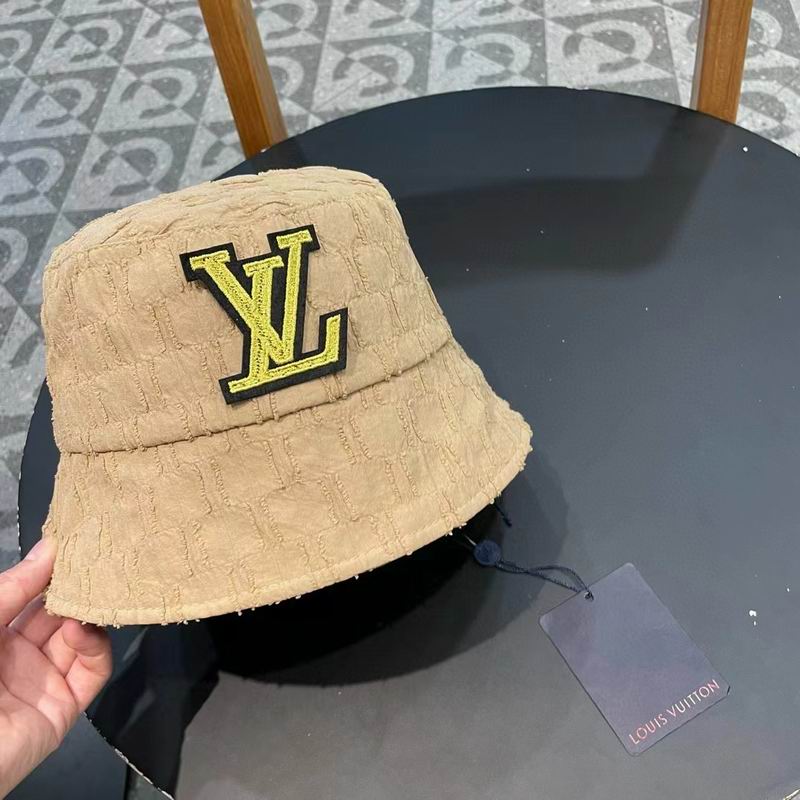 LV hat (428)