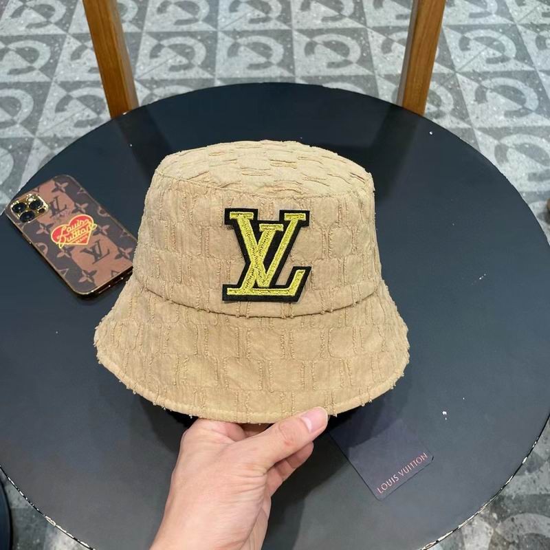 LV hat (432)