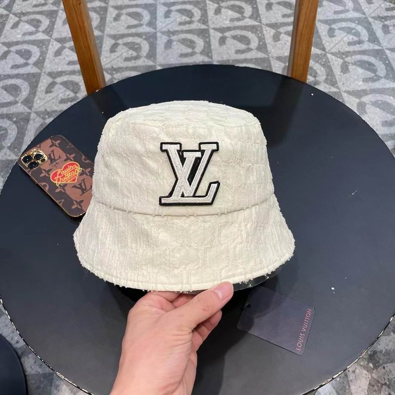 LV hat (440)