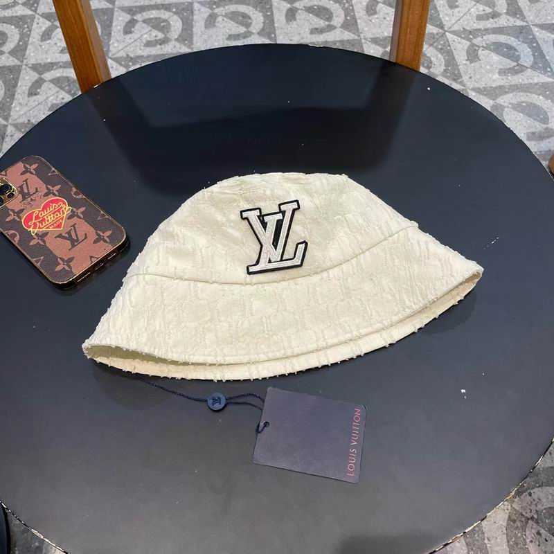 LV hat (441)