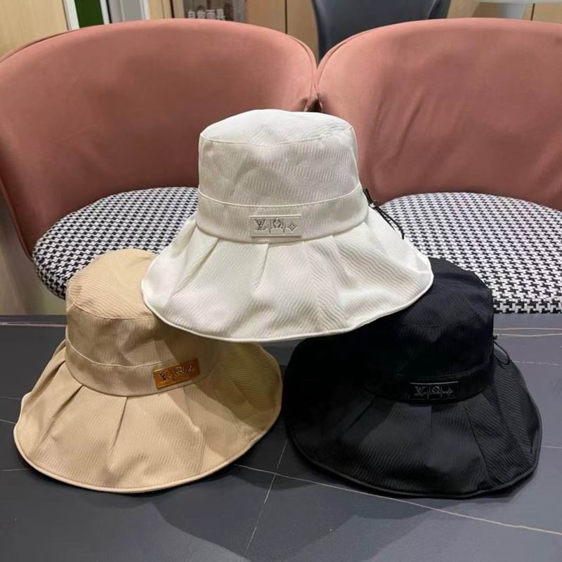 LV hat (442)