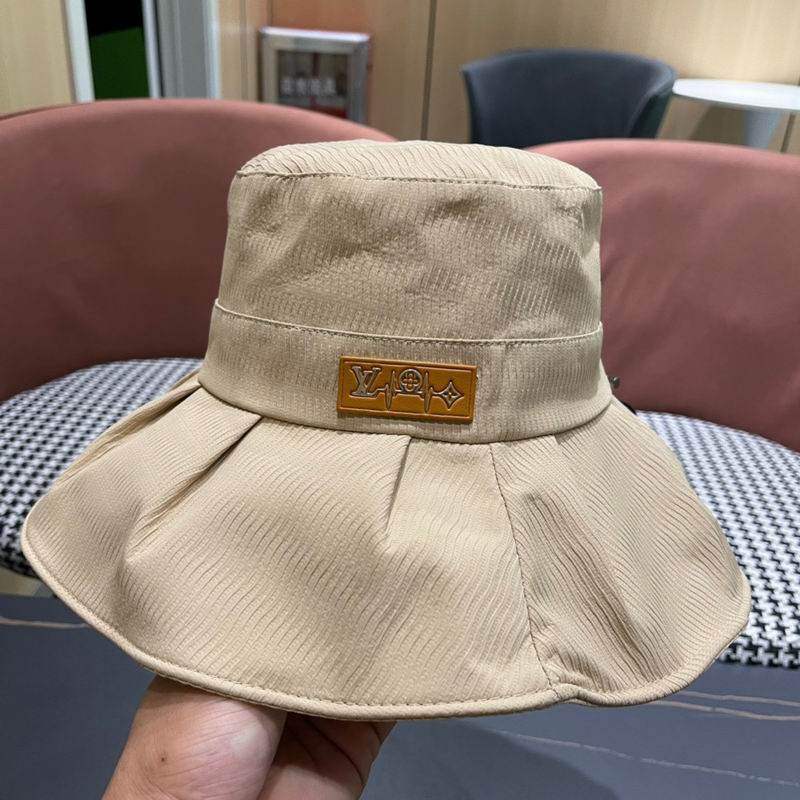 LV hat (455)