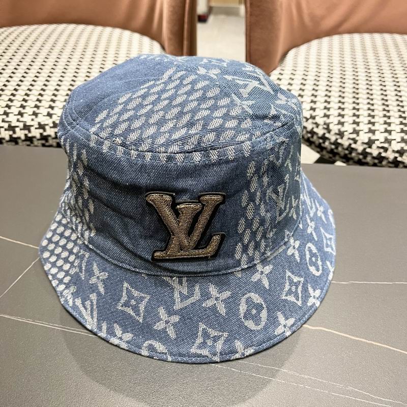 LV hat (457)