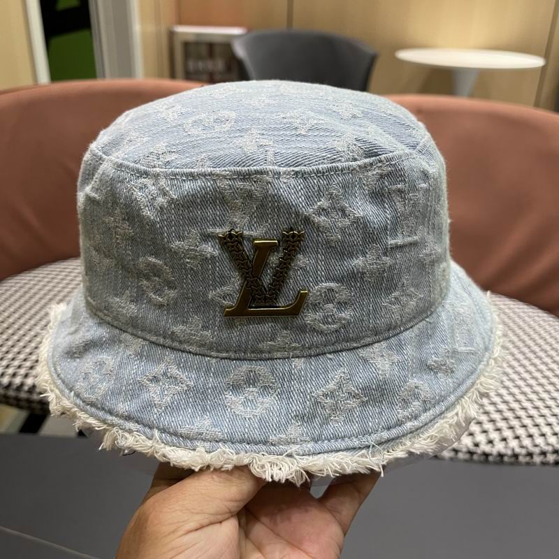 LV hat (466)