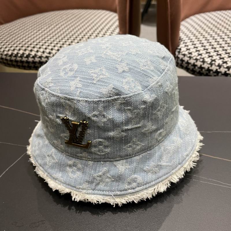 LV hat (471)