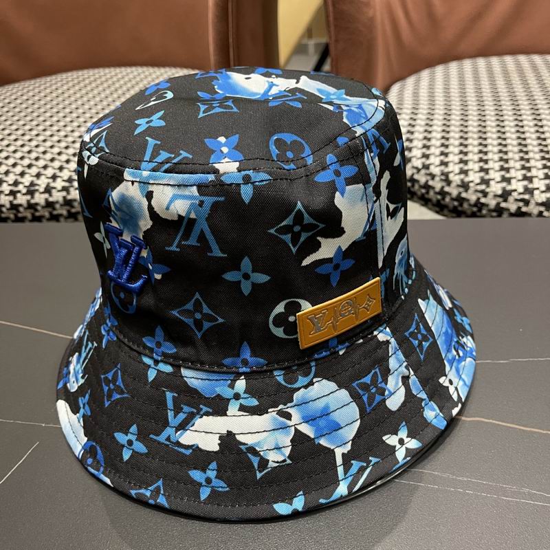 LV hat (479)