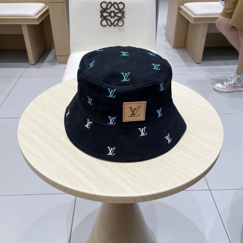 LV hat (50)