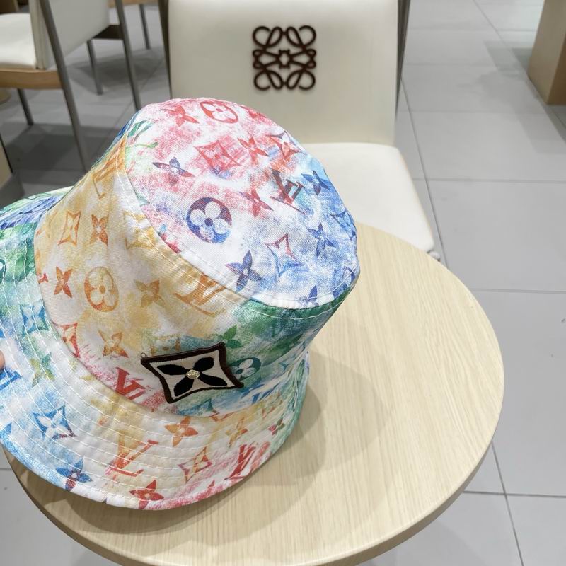 LV hat (535)
