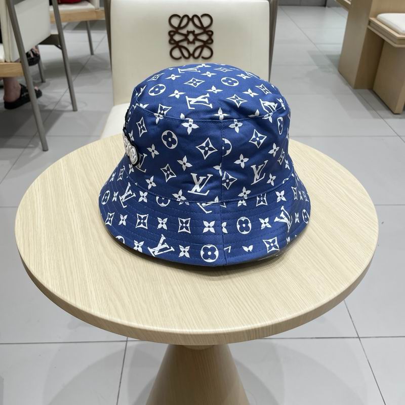 LV hat (545)
