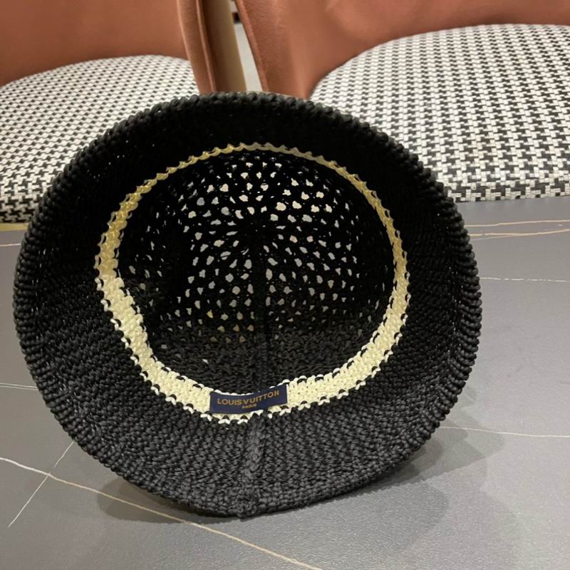 LV hat (568)