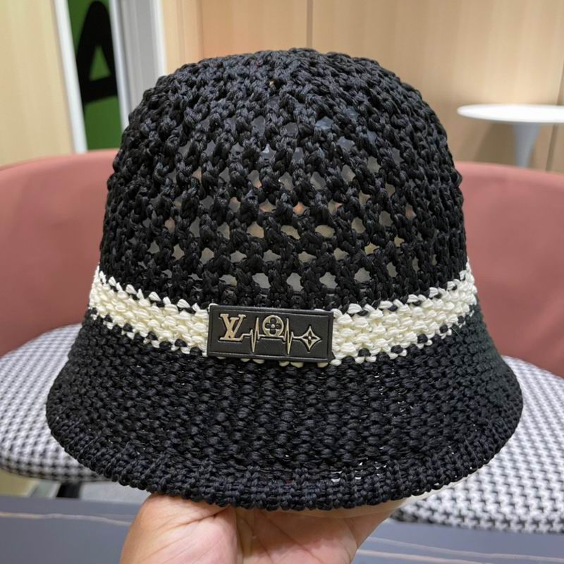 LV hat (573)