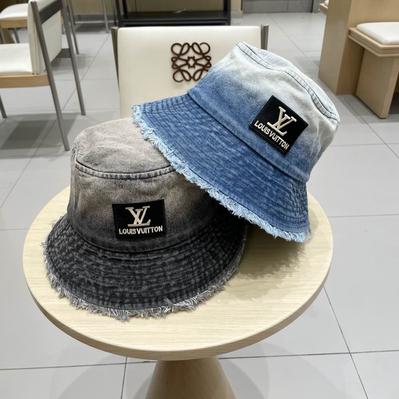 LV hat (60)