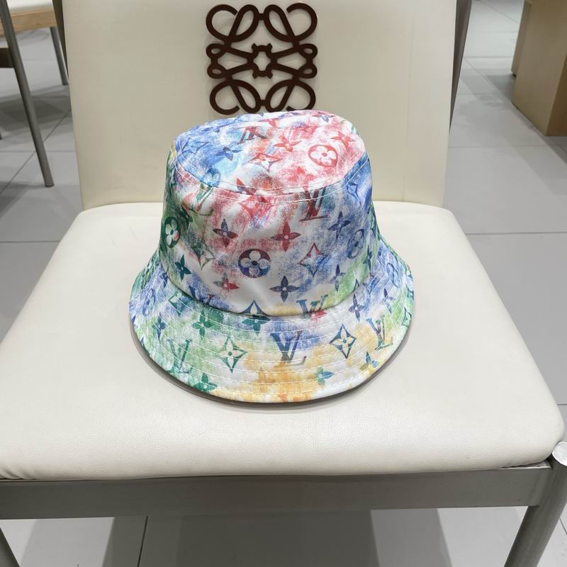 LV hat (651)