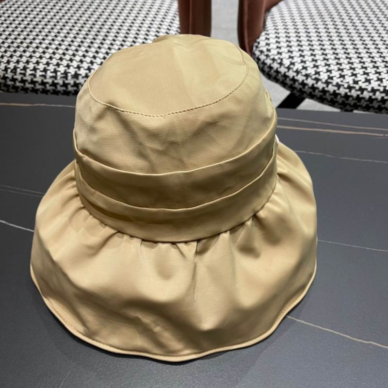 LV hat (661)