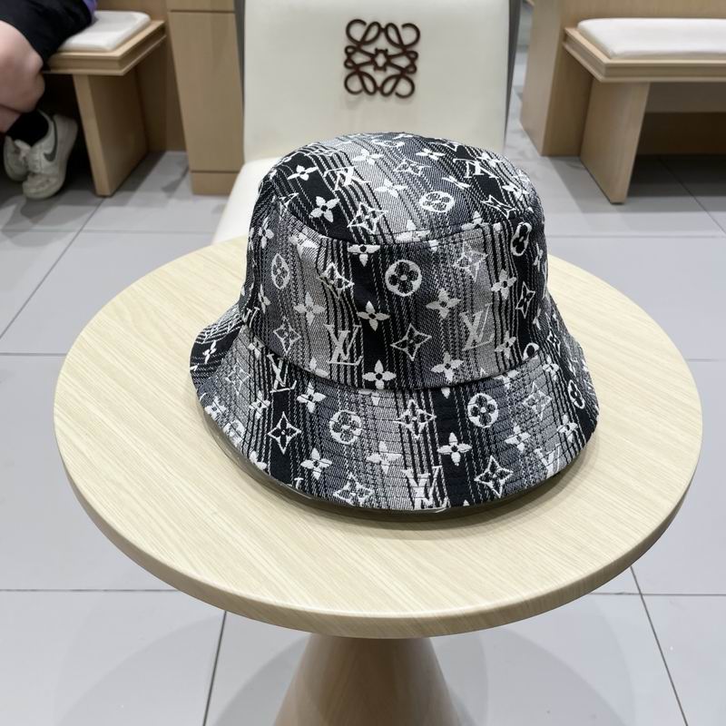 LV hat (67)