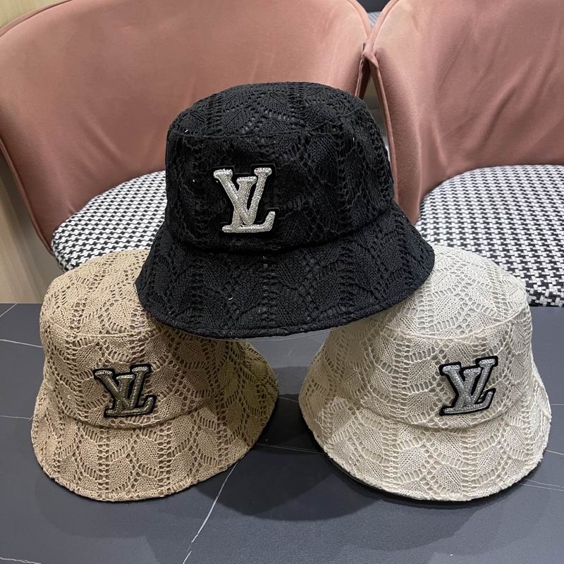 LV hat (686)