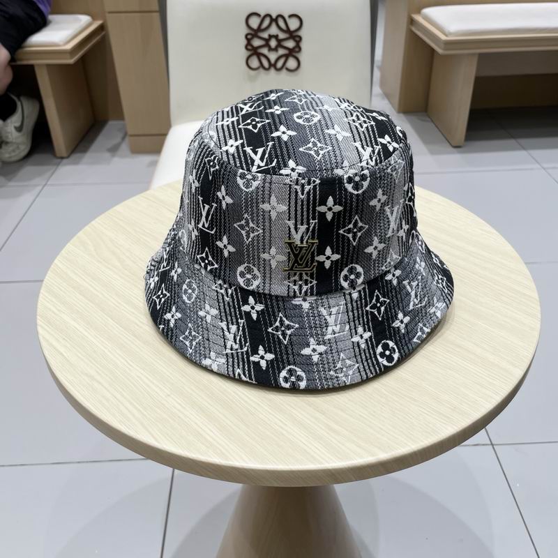 LV hat (69)