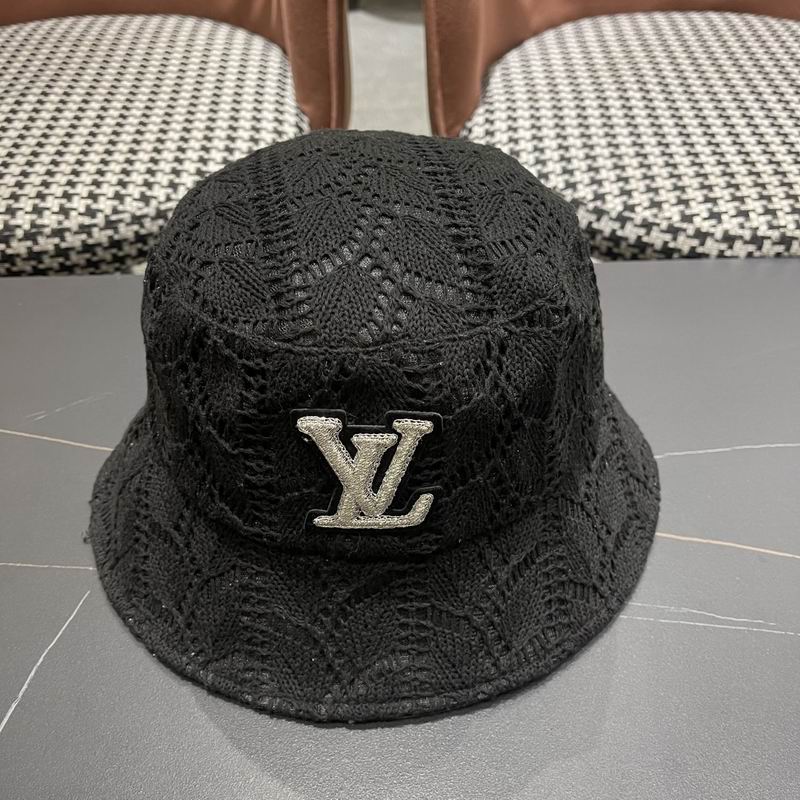 LV hat (696)