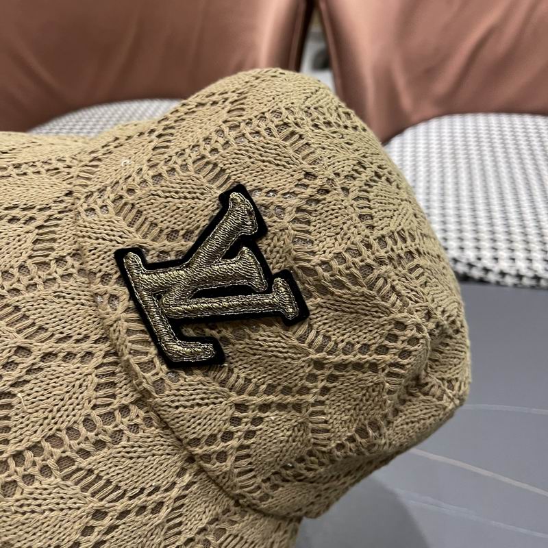 LV hat (712)