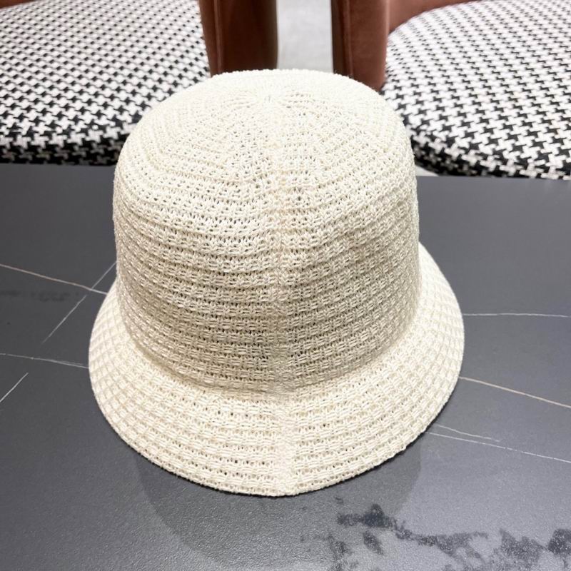 LV hat (841)