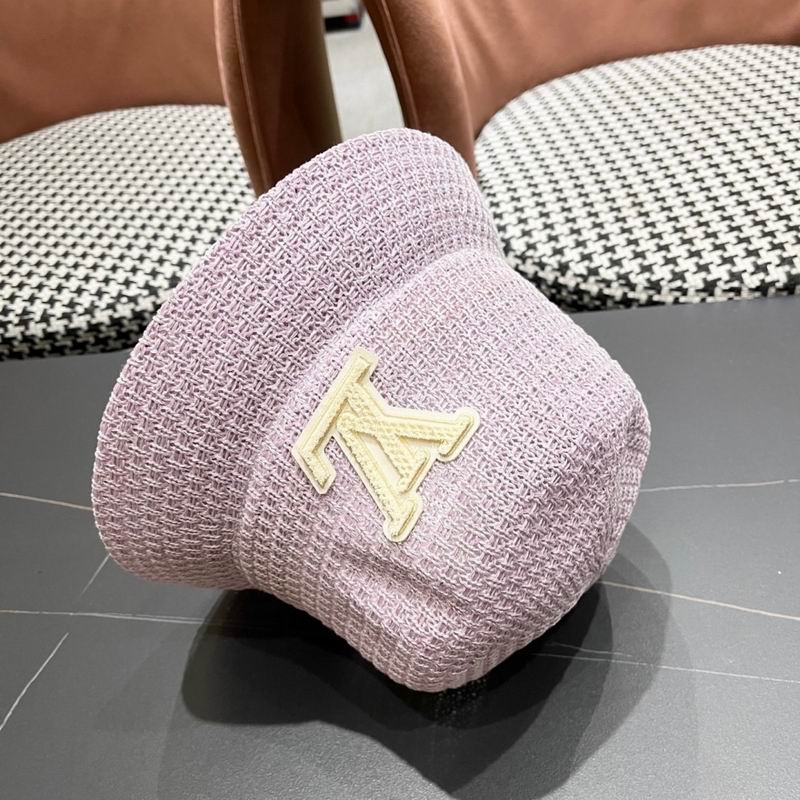 LV hat (859)