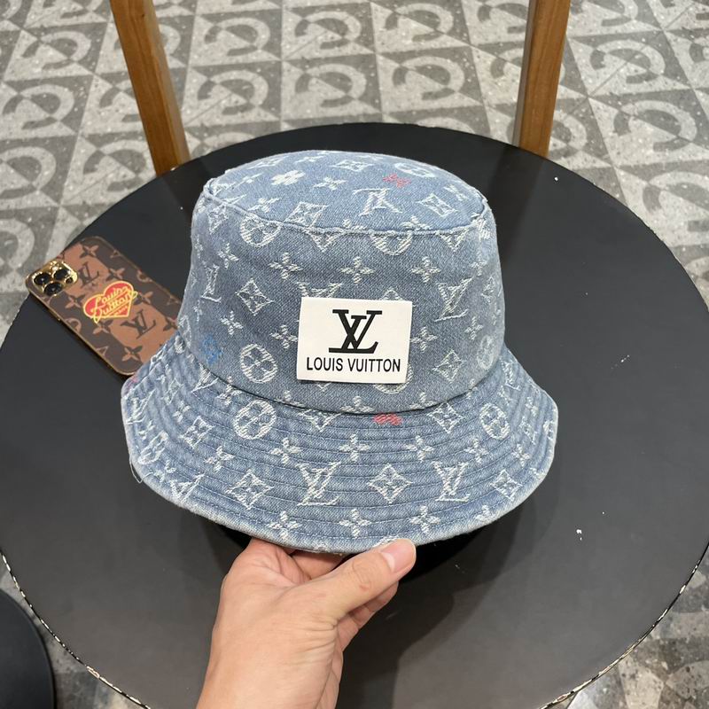 LV hat (887)