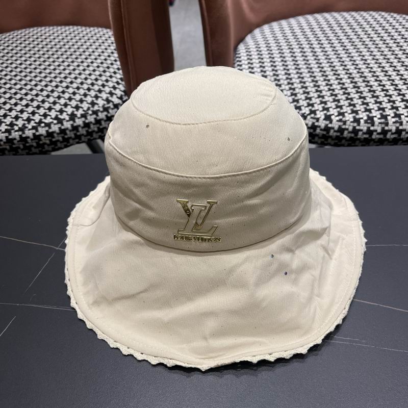 LV hat  (10)