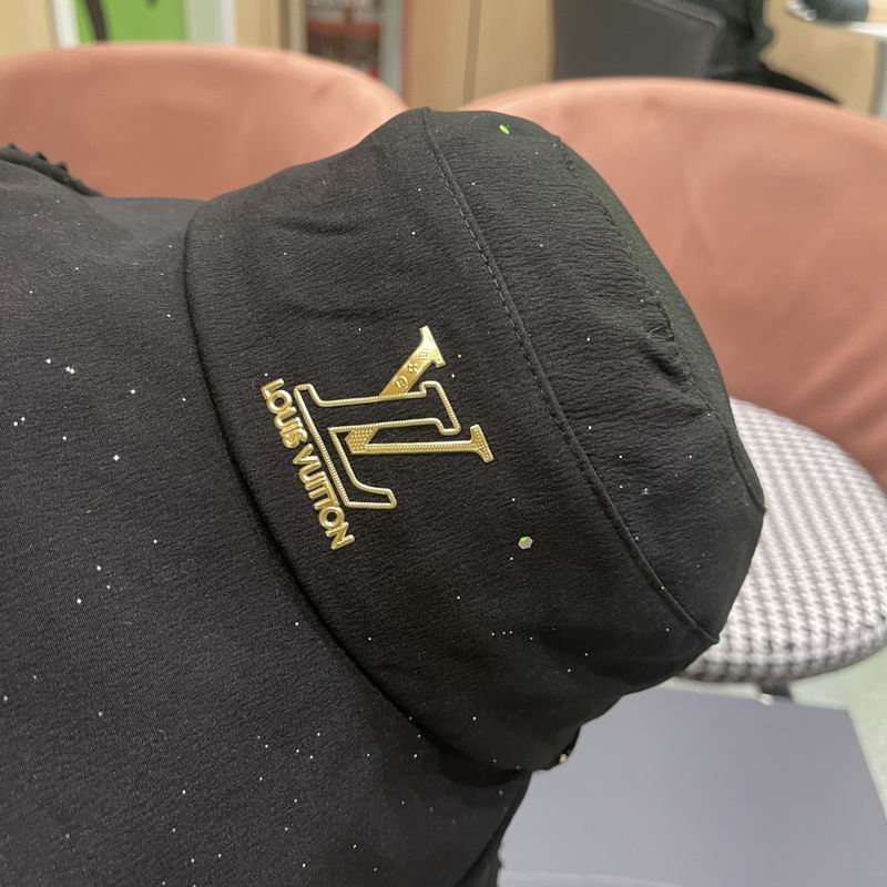 LV hat  (14)