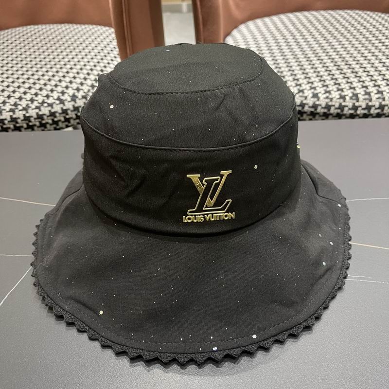 LV hat  (21)