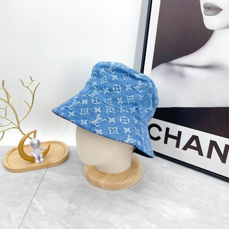 LV hat dx (26)