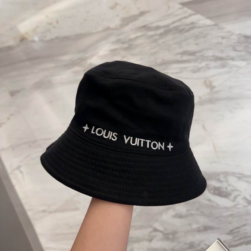 LV hat dx (31)