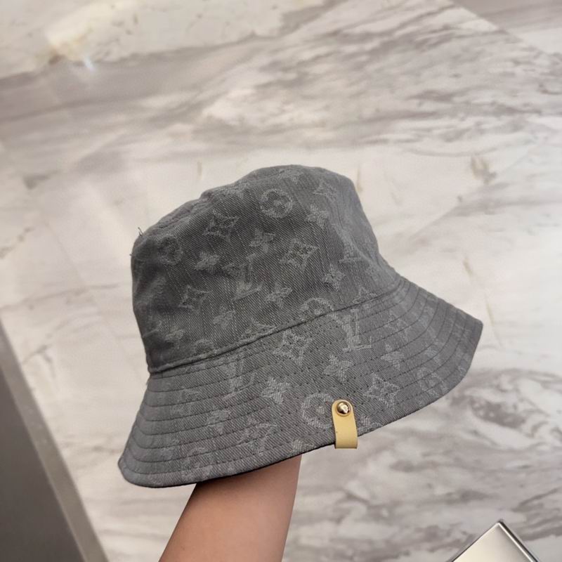 LV hat dx (35)