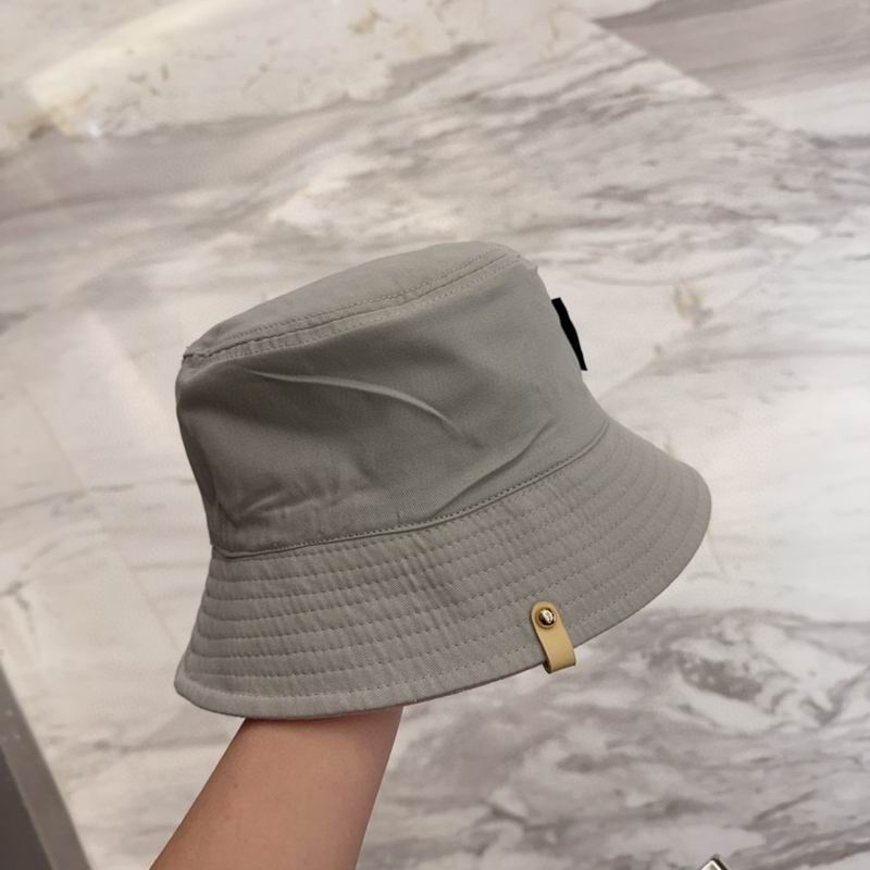 LV hat dx (47)