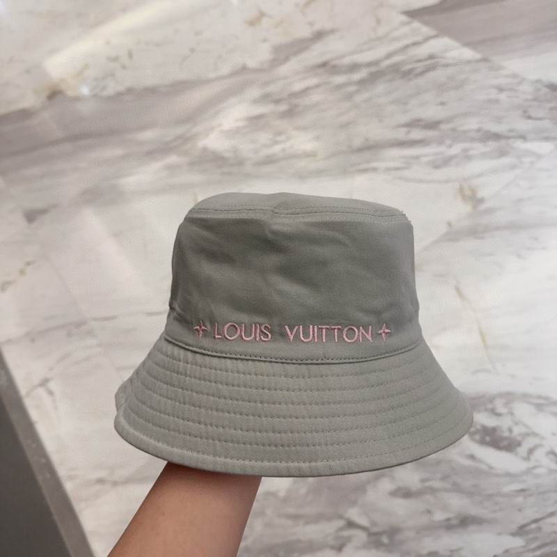 LV hat dx (49)