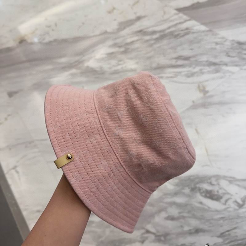 LV hat dx (53)