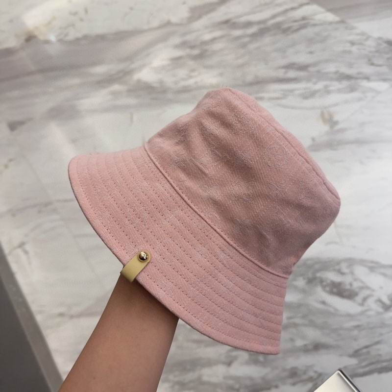 LV hat dx (54)