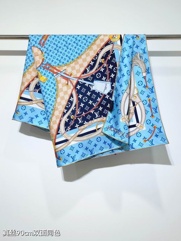 LV silk Scarf 90X90cm E0508194 (4)