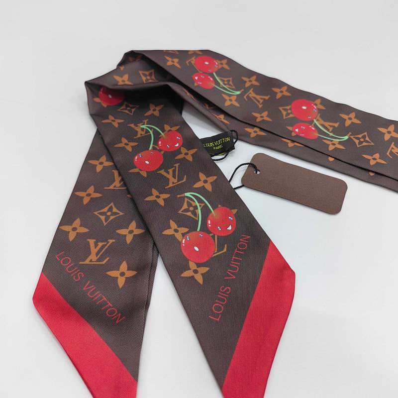 LV silk ribbon 120X5cm E17 (12)