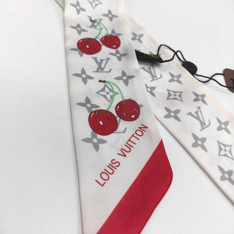 LV silk ribbon 120X5cm E17 (3)