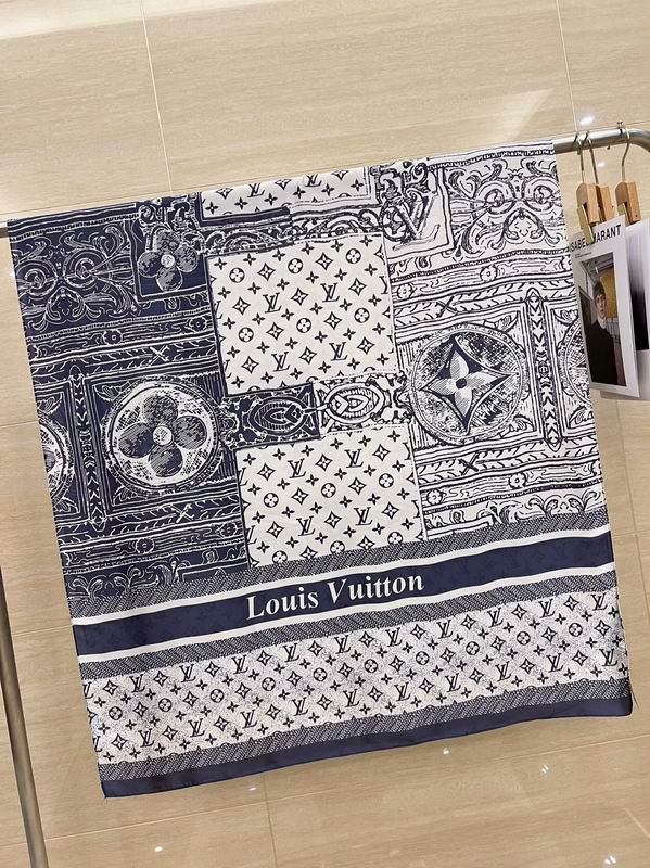 LV silk scarf 90-180cm E19 (2)