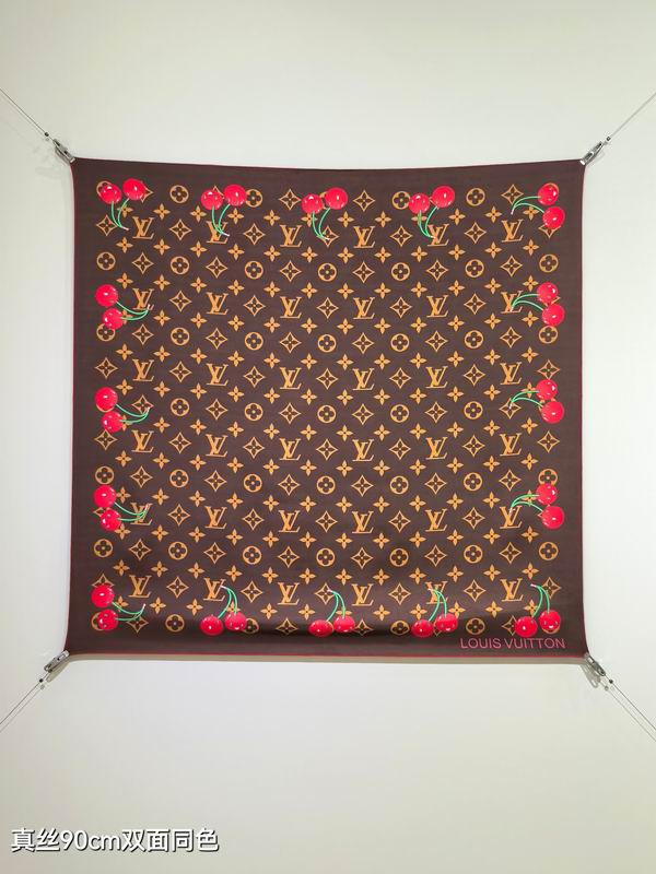 LV silk scarf slv2535 90X90cm E11 (8)