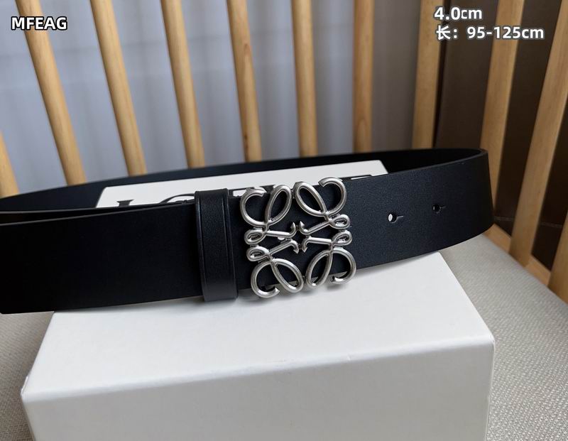 Loewe belt 40mmX95-125cm 8L (18)