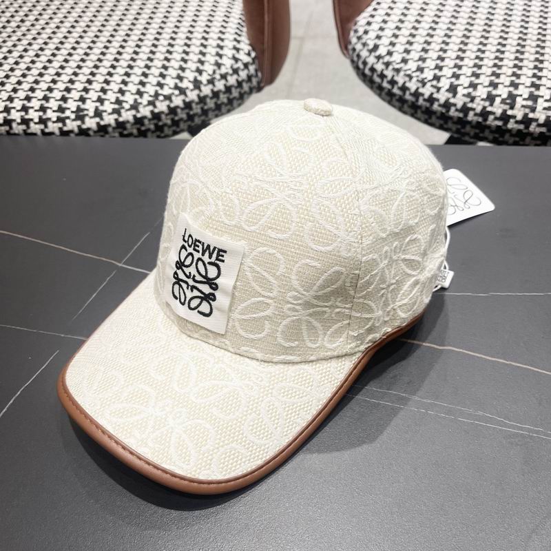 Loewe cap (10)