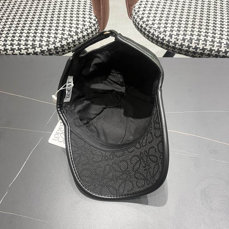 Loewe cap (13)